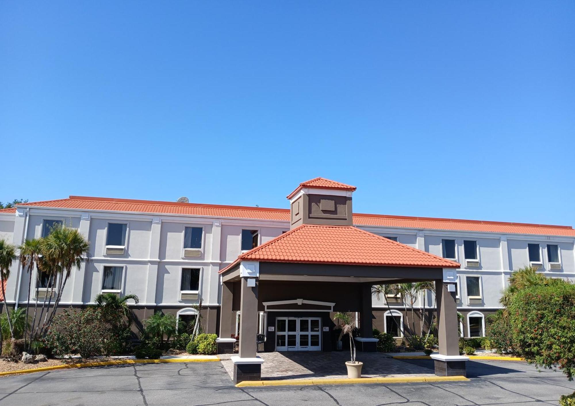 Best Western Plus Bradenton Hotel y Suites Exterior foto